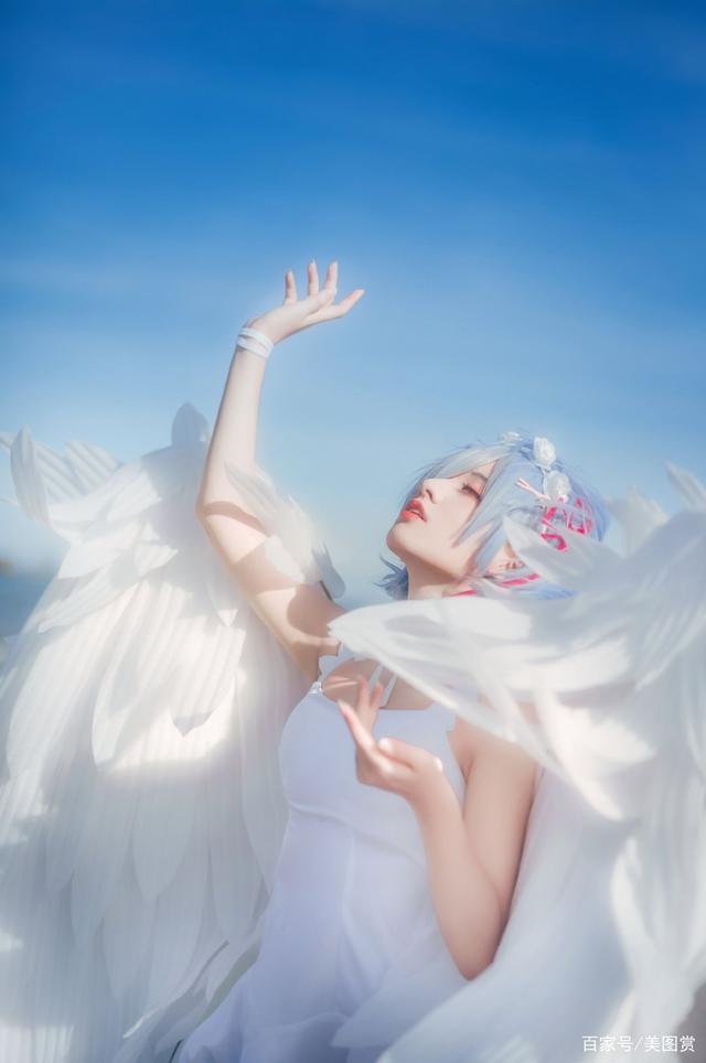 白色天使壁纸，白色便衣天使