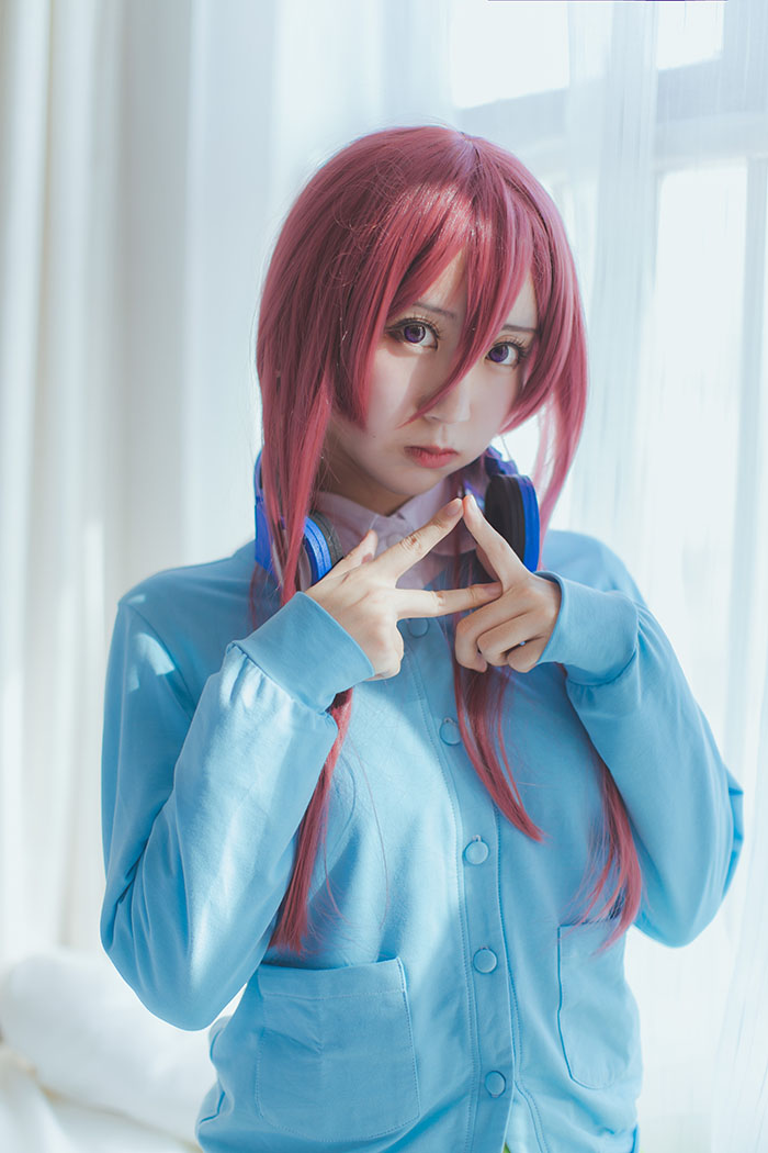 《五等分的花嫁》的Cosplay,神还原的中野三玖~ 《五等分的花嫁》的Cosplay,神还原的中野三玖~