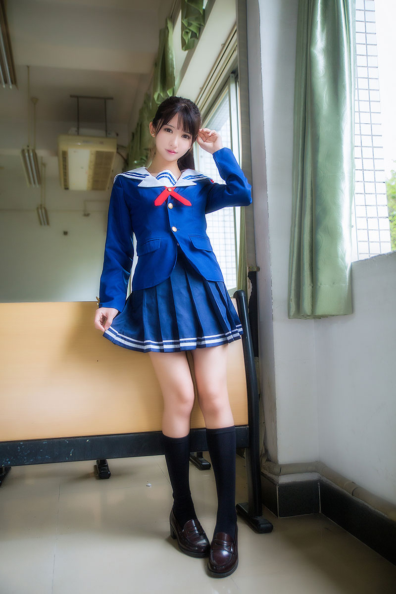 鳗鱼霏儿是谁?鳗鱼霏儿cos学生装写真图集欣赏! 鳗鱼霏儿是谁?鳗鱼霏儿cos学生装写真图集欣赏!