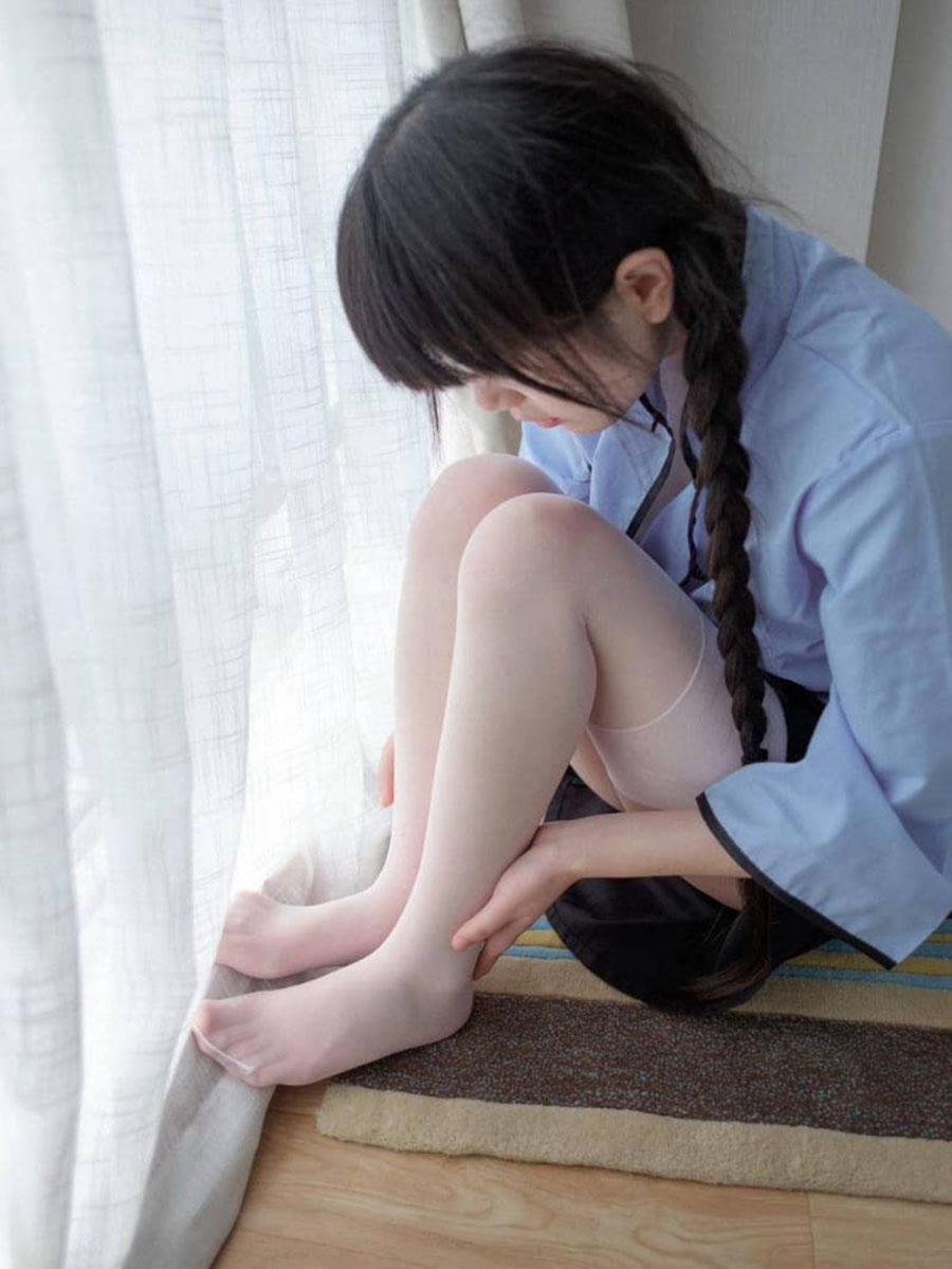 西尔酱 古风 民国少女系列写真校服合集“平和清纯、柔嫩可爱”妥妥的少女感! 西尔酱 古风 民国少女系列写真校服合集“平和清纯、柔嫩可爱”妥妥的少女感!