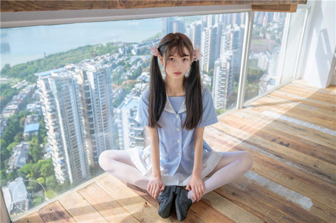 [清纯系列]稚乖画册介绍，精美Coser写真作品赏析