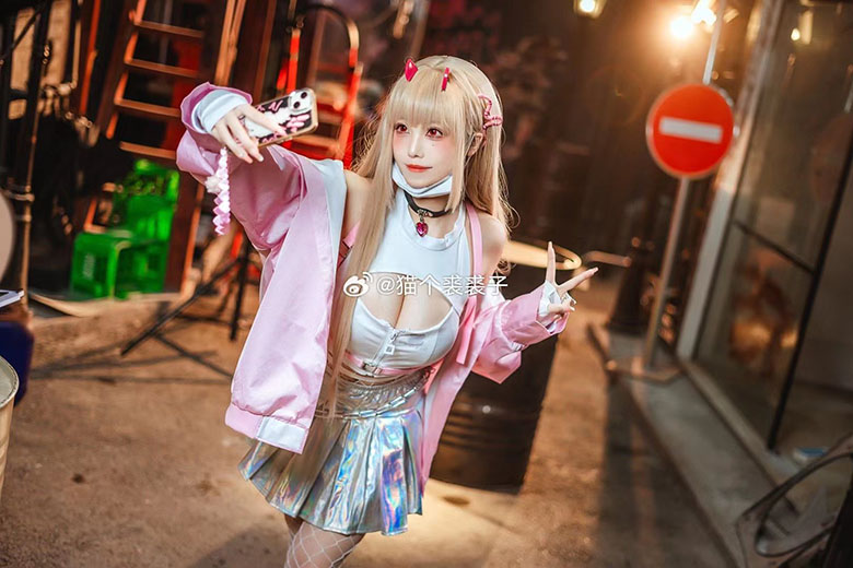 猫个裘裘子胜利女神:Nikke 毒蛇cos,散发着甜美可爱的气息~ 猫个裘裘子胜利女神:Nikke 毒蛇cos,散发着甜美可爱的气息~