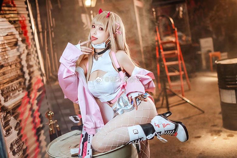猫个裘裘子胜利女神:Nikke 毒蛇cos,散发着甜美可爱的气息~ 猫个裘裘子胜利女神:Nikke 毒蛇cos,散发着甜美可爱的气息~