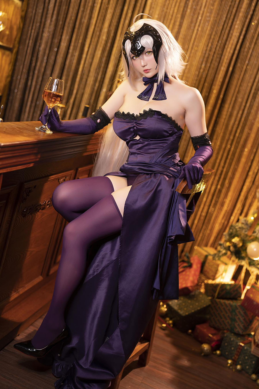 星之迟迟:cos圣诞节黑贞,穿越了“永远的黑贞”作品美图图集分享 星之迟迟:cos圣诞节黑贞,穿越了“永远的黑贞”作品美图图集分享