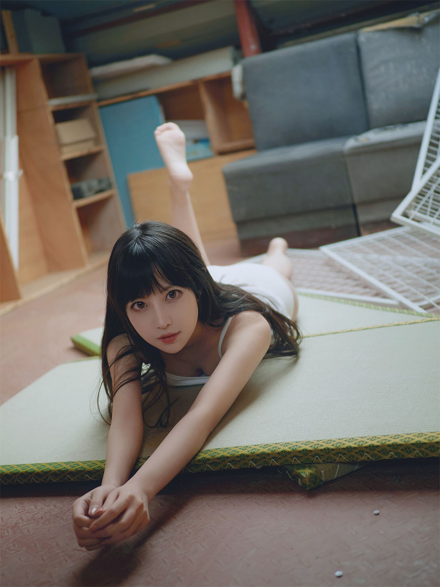 Shika小鹿鹿cos羽鸟 【 Shika小鹿鹿_羽鸟·白色小背心】cos图片欣赏 Shika小鹿鹿cos羽鸟 【 Shika小鹿鹿_羽鸟·白色小背心】cos图片欣赏