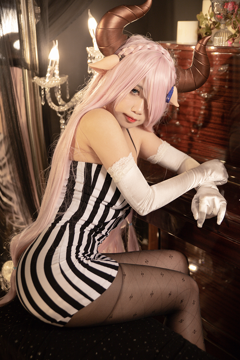 COS |贞子蜜桃《蓝色幻想》 娜露梅亚礼服cosplay作品鉴赏~