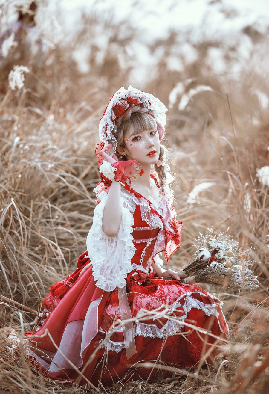 阿包也是兔娘cos lolita红裙图片唯美图赏 阿包也是兔娘cos lolita红裙图片唯美图赏
