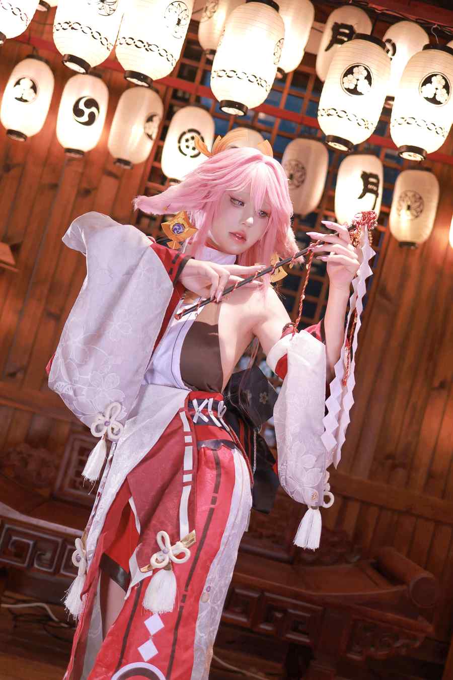 桜满三时 cos原神-八重神子图片写真 优雅狐仙风情 桜满三时 cos原神-八重神子图片写真 优雅狐仙风情