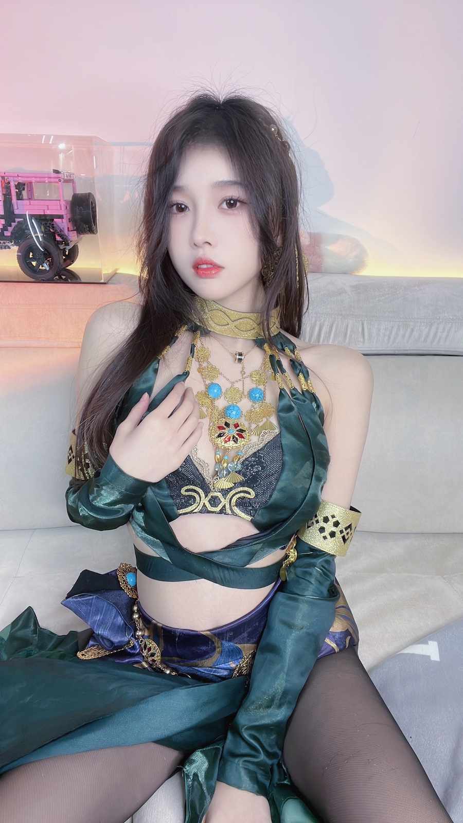 小小奶瓶儿 COS迦南图片写真 冷艳角色魅力赏析 小小奶瓶儿 COS迦南图片写真 冷艳角色魅力赏析