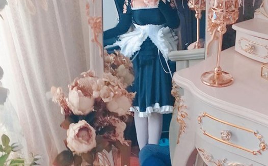 二次元碧蓝航线Cosplay：指挥官！今晚可畏会回应你的邀约~