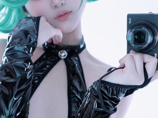 一拳超人：神级的cosplay，龙卷太惊艳！绿色的卷发，紧身的衣服~
