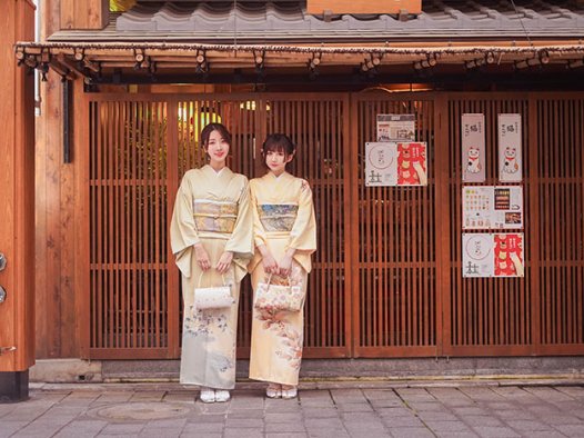 少女心事总是诗，少女心事歌词，少女心事校园