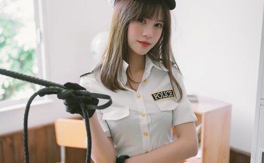 千反田鹿子(星黛鹿鹿)简介, 超精美cosplay美图 cos写真套图合集 超越身体链的女警日常