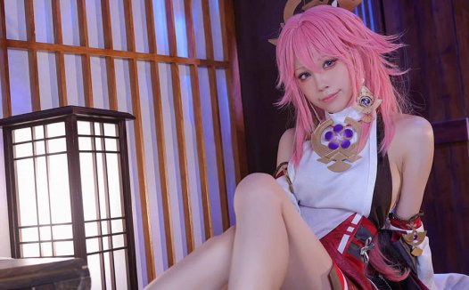 知名coser——水淼aqua一个有着特殊性格和魅力的角色八重神子
