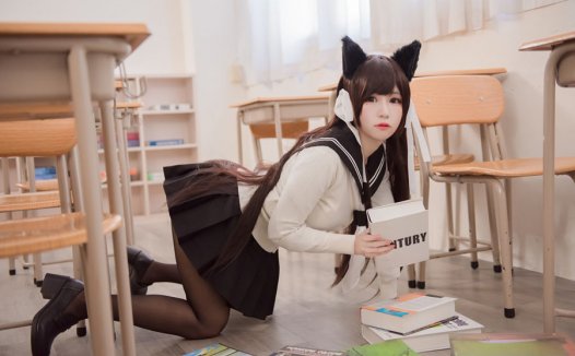 白神泱：碧蓝航线爱宕·兽耳·超萌正妹Coser合集性感度爆表