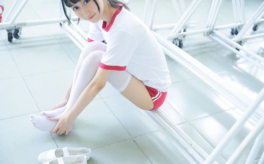 木绵绵OwO（木棉棉VwV）美少女要去上体育课啦的！