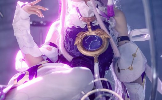 花铃Hana COS《崩坏：星穹铁道》符玄，效果抵抗与生命对符玄来说是第一重要的！