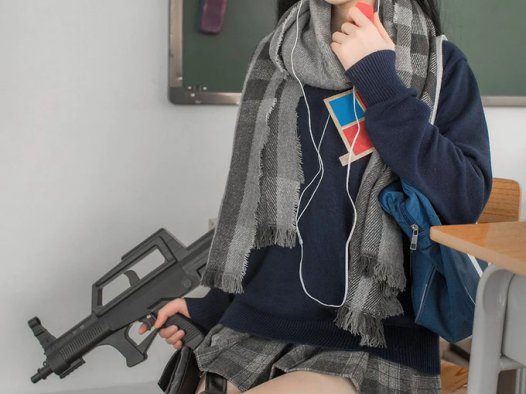 izumi泉桃子精美个人资料介绍以及Cosplay图片合集，cos图包写真作品赏鉴~