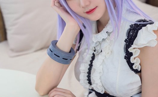 瓜希酱 NO.002 黛朵 |  经典COSPLAY | 白丝女仆装碧蓝航线黛朵cos正片