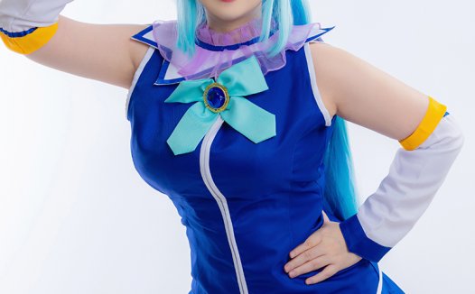 越南coser：Uy Uy 图包视频最新合集，写真作品介绍，体态丰满的代表人物