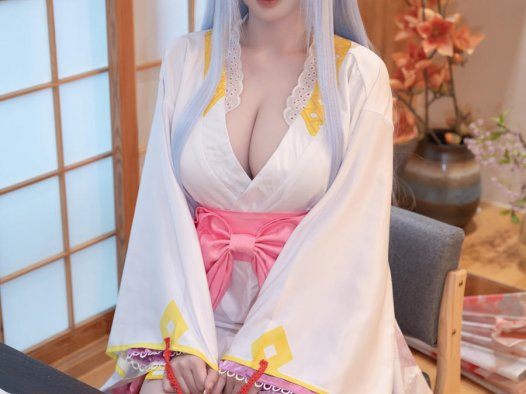 清水由乃COS美少女万华镜雪女原服：冰雪中绽放的绝美幻想