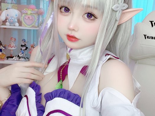 兰幼金cos写真图片合集，光影艺术下的角色魅力瞬间