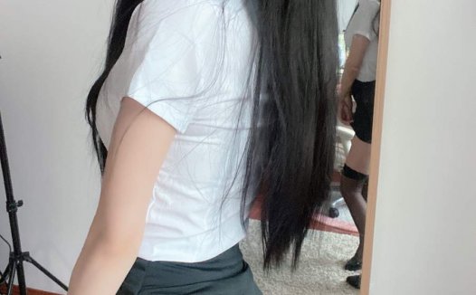 51酱图片写真合集资源:甜美少女风图集赏析
