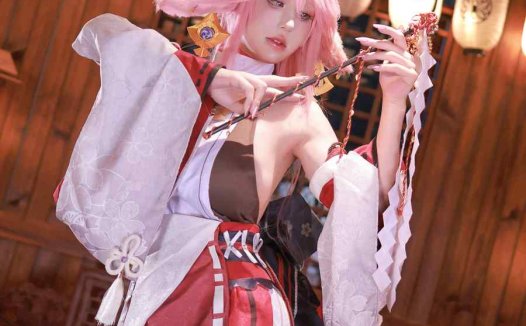 桜满三时 cos原神-八重神子图片写真 优雅狐仙风情